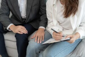 couple researching do i need detox before rehab